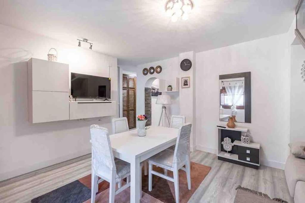 Entire House Close To Albaicin And The City Center Granada Eksteriør billede