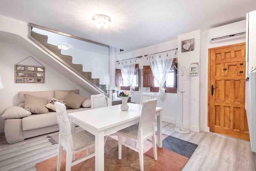 Entire House Close To Albaicin And The City Center Granada Eksteriør billede